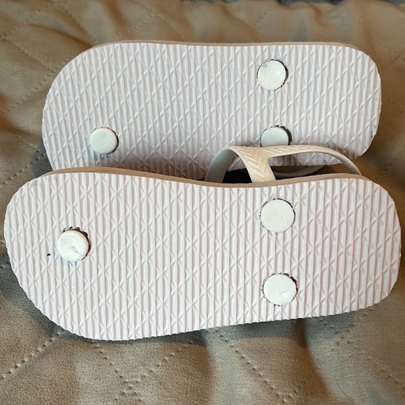 NWOT boys sandals size 9/10 - Picture 2 of 2